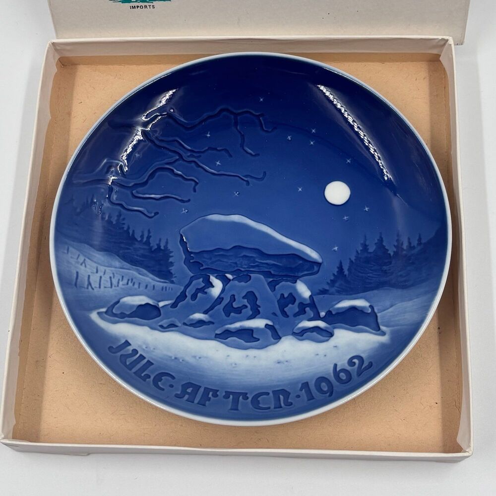 Vintage 1962 Bing & Grondahl Christmas Plate Winter Night Denmark 7.25"